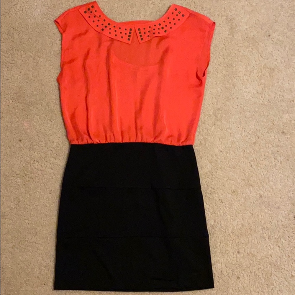 Dress up or down dress
